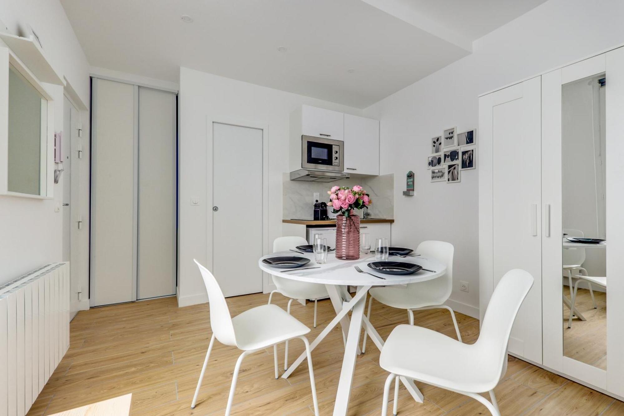 Center Of L Fully Equipped And Cozy Apartment Paris